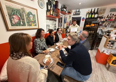 Soirée œnologie – Dégustation et explications du propriétaire de la cave