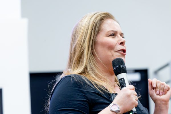 Sortir de la fiction pour oser l’AMOUR VRAI – Paris et Visioconférence